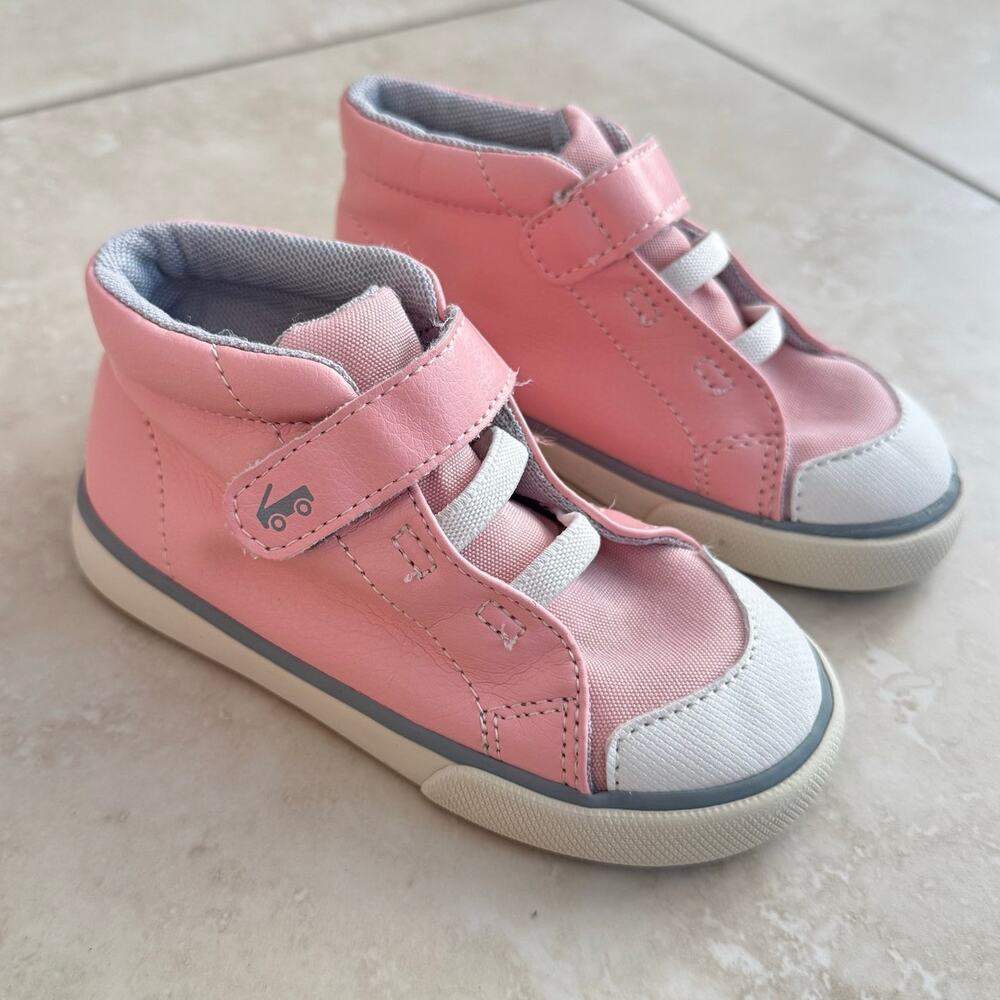 See Kai Run Girls size 9 Toddler Pink High Top Sneakers